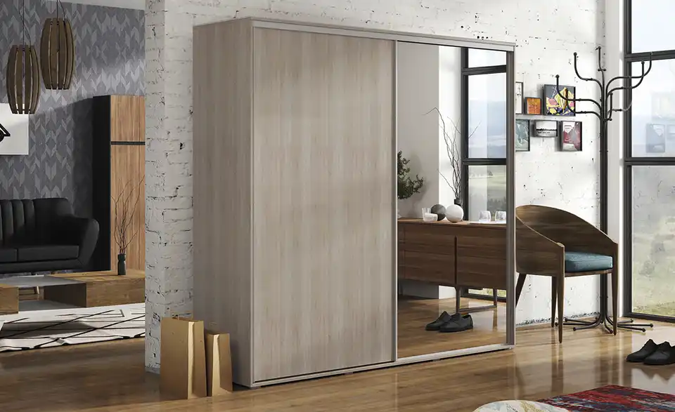 Schwebetürenschrank, in Wohnsituation
