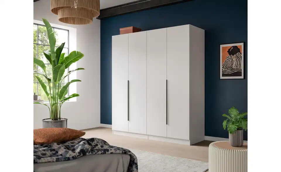 Drehtürenschrank, in Wohnsituation