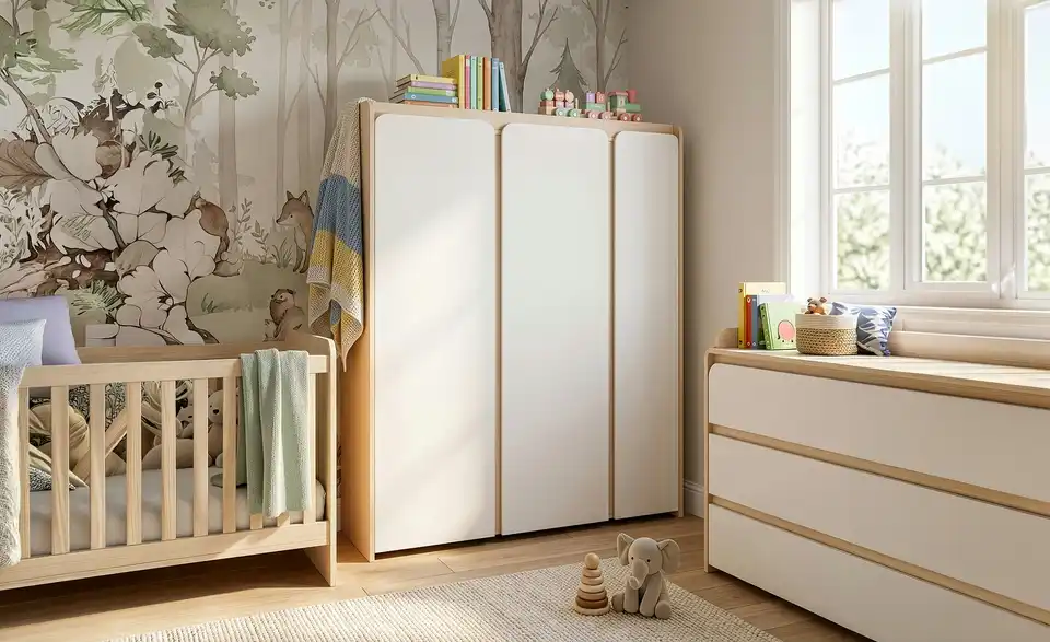 Kleiderschrank, in Wohnsituation