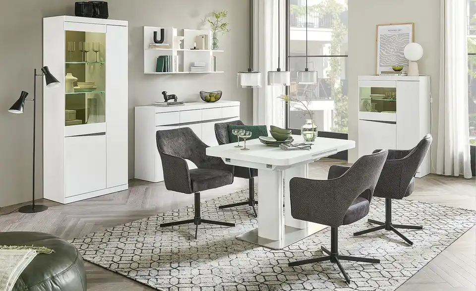 Vitrine, in Wohnsituation
