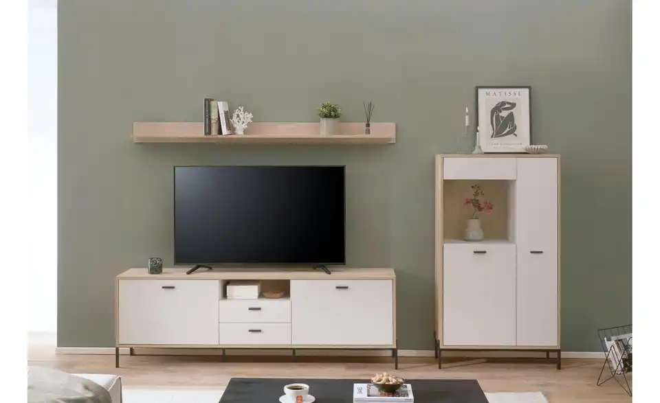 Wohnwand 3-teilig, in Wohnsituation