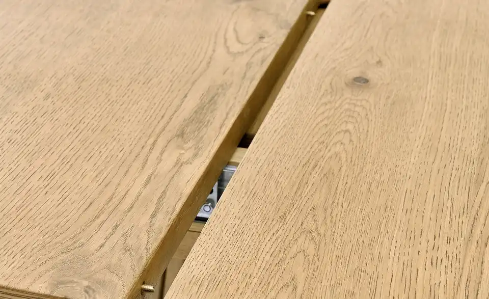 Esstisch ausziehbar, Detailansicht