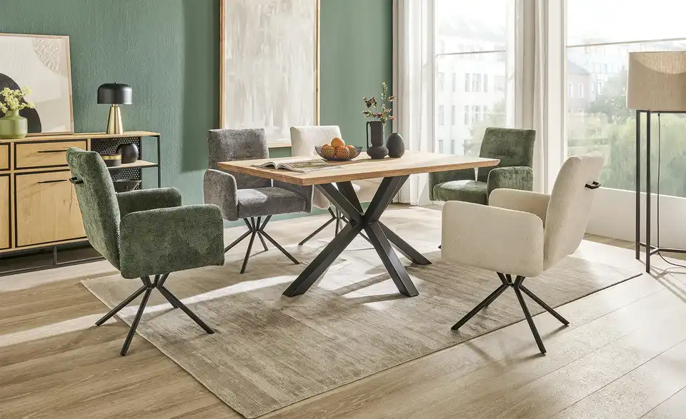 Armlehnstuhl extra belastbar, in Wohnsituation