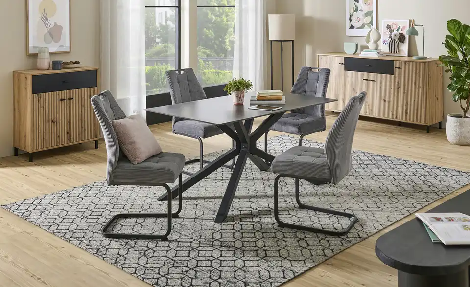 Schwingstuhl, in Wohnsituation