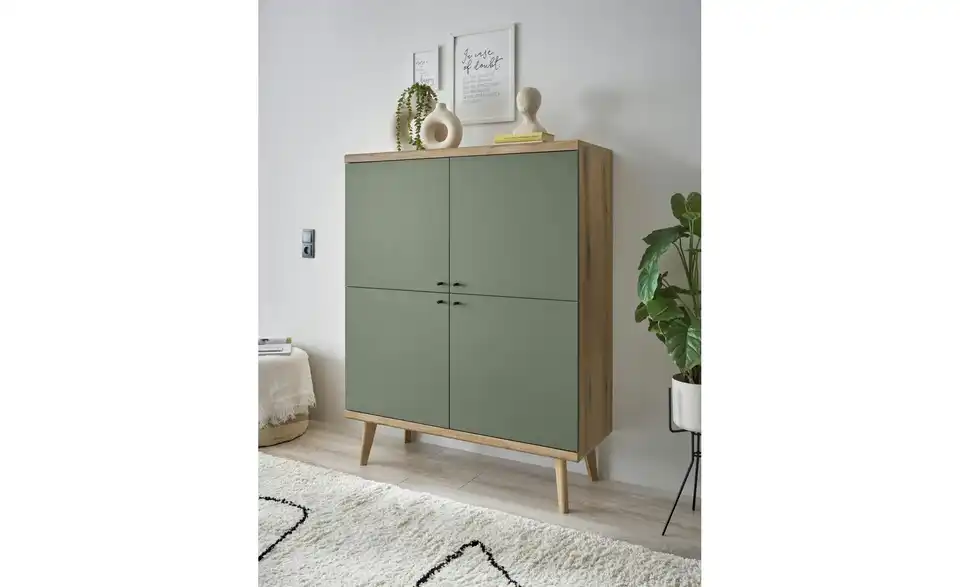 Highboard, in Wohnsituation