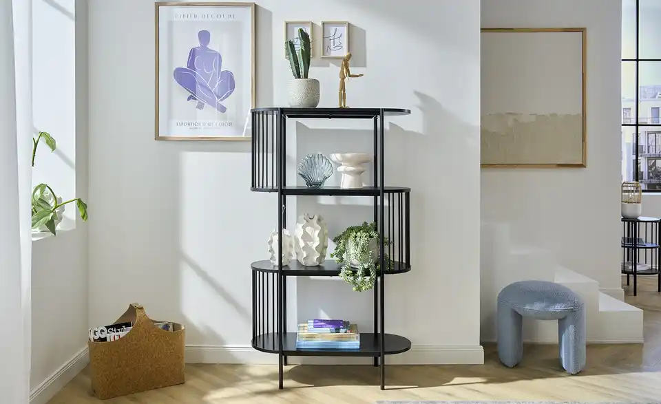 Regal, in Wohnsituation