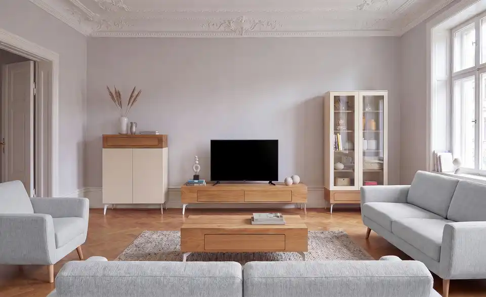 TV-Lowboard, in Wohnsituation