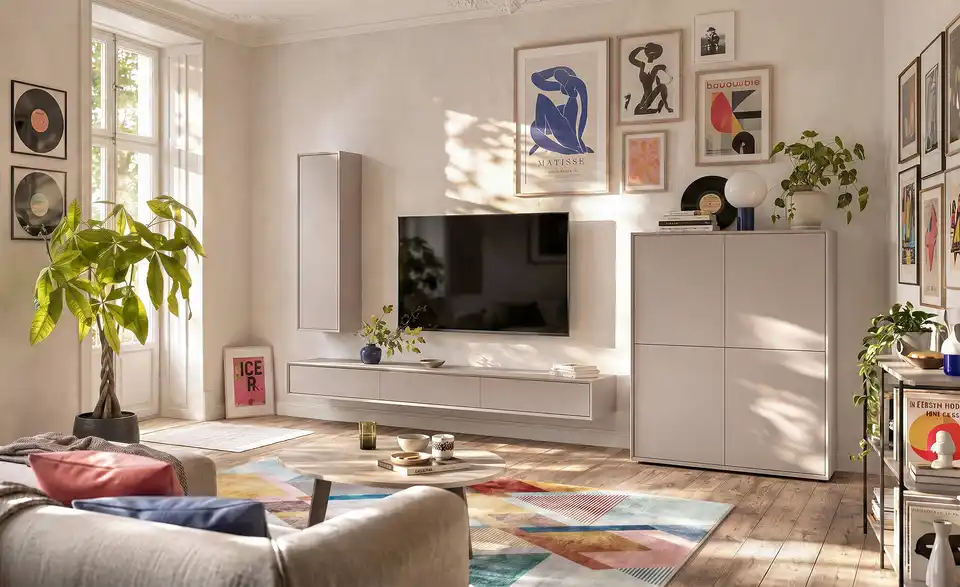 TV-Lowboard, in Wohnsituation