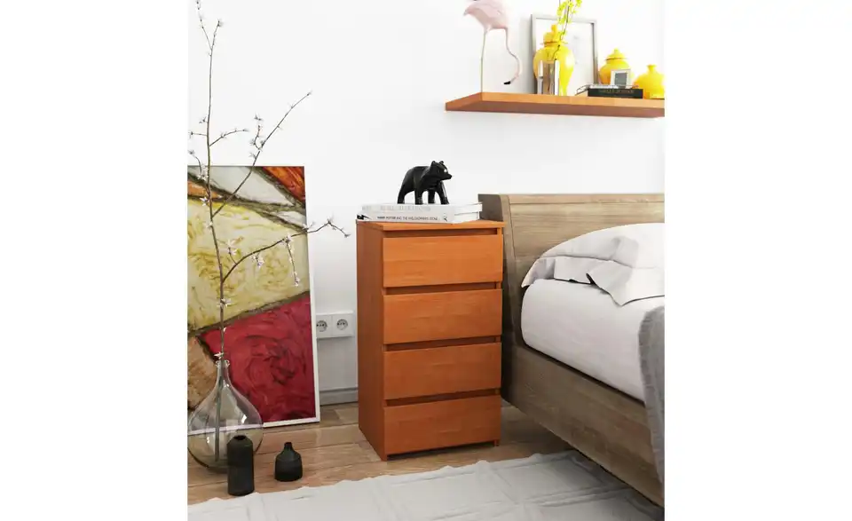 Kommode mit 4 Schubladen, in Wohnsituation