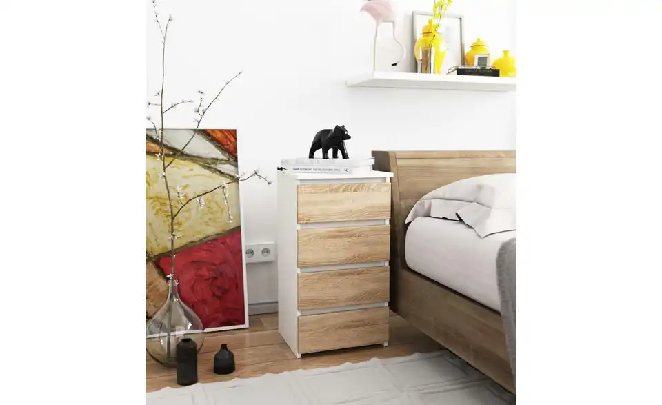 Kommode mit 4 Schubladen, in Wohnsituation
