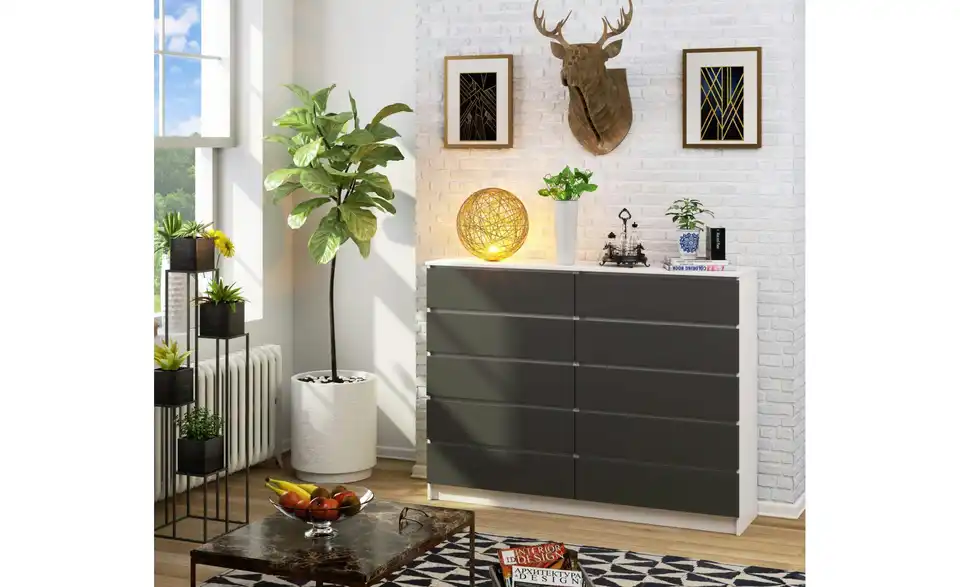 Kommode 160 cm breit, in Wohnsituation