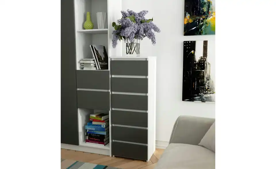 Kommode mit 6 Schubladen, in Wohnsituation