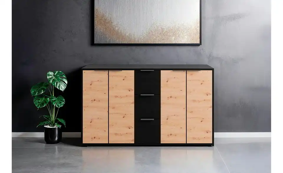 by Living Sideboard, in Wohnsituation