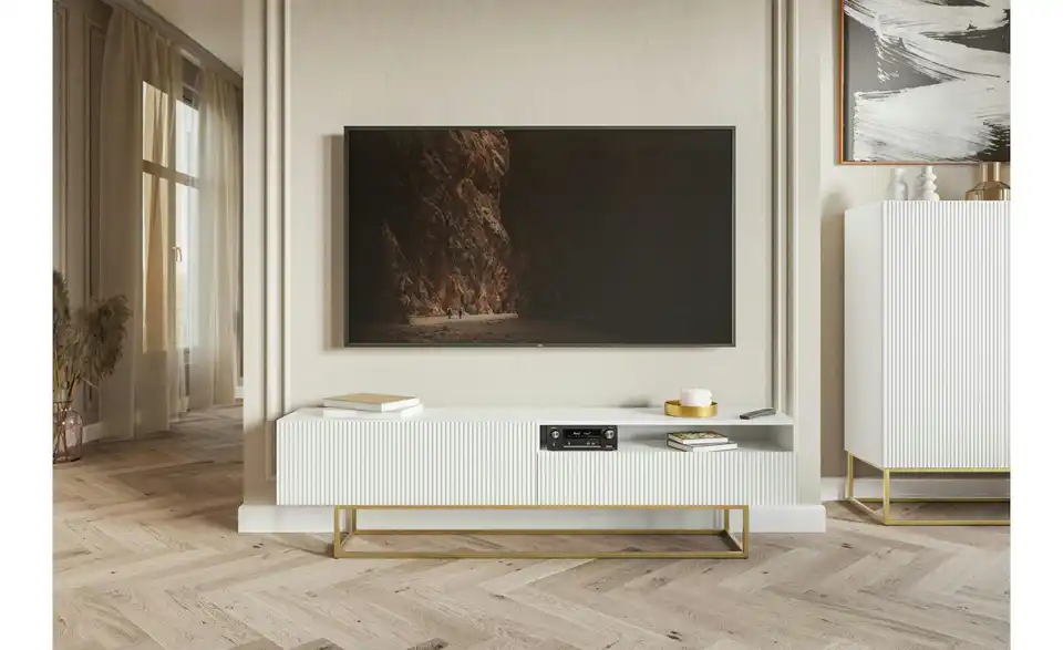 Selsey Lowboard, in Wohnsituation