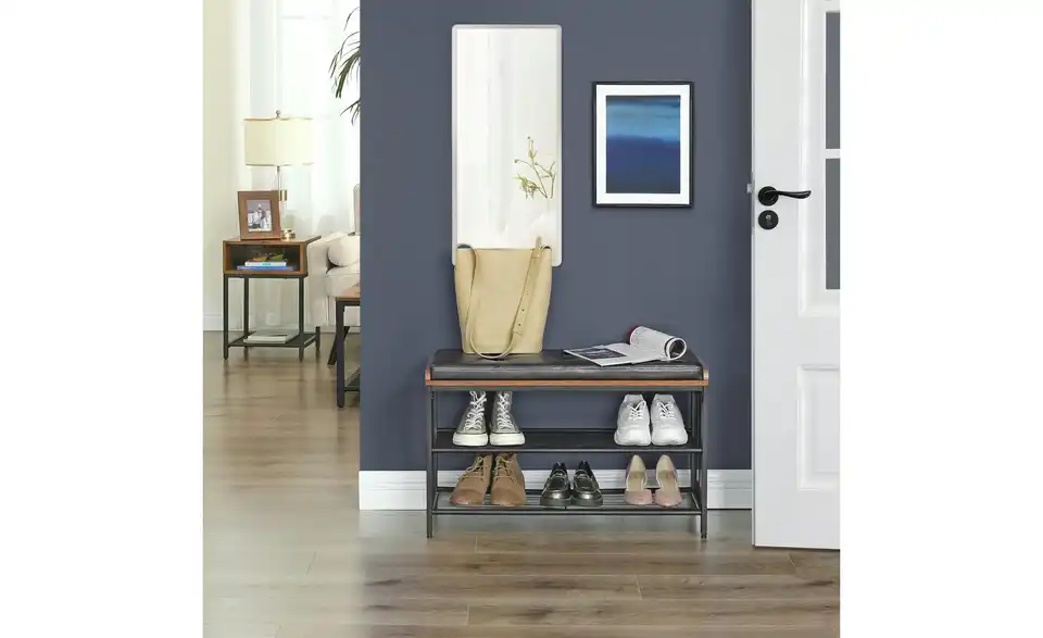 Schuhregal, in Wohnsituation