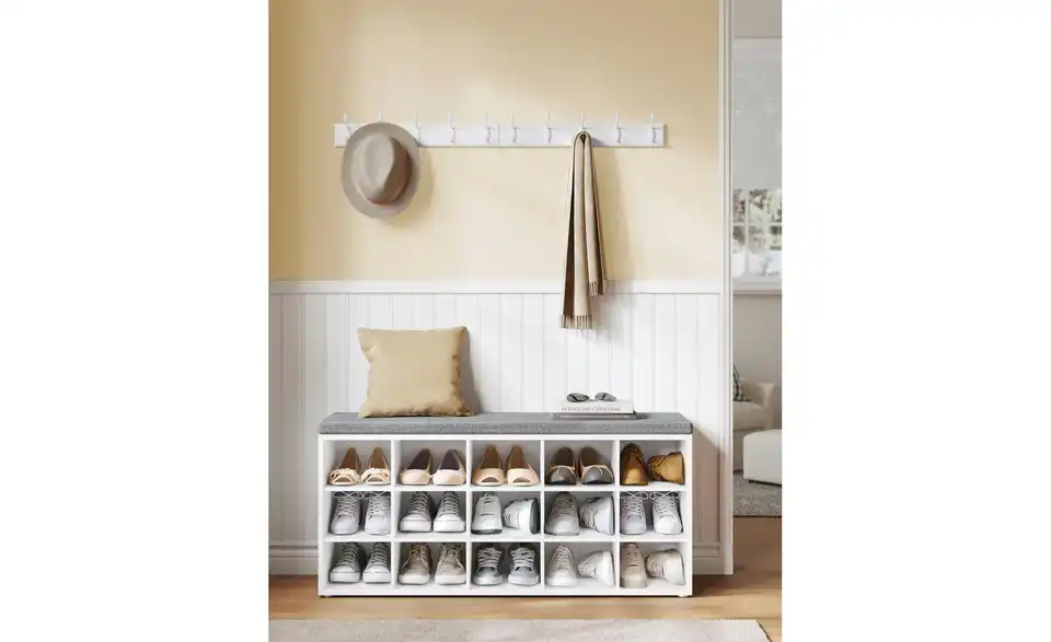 Schuhregal, in Wohnsituation