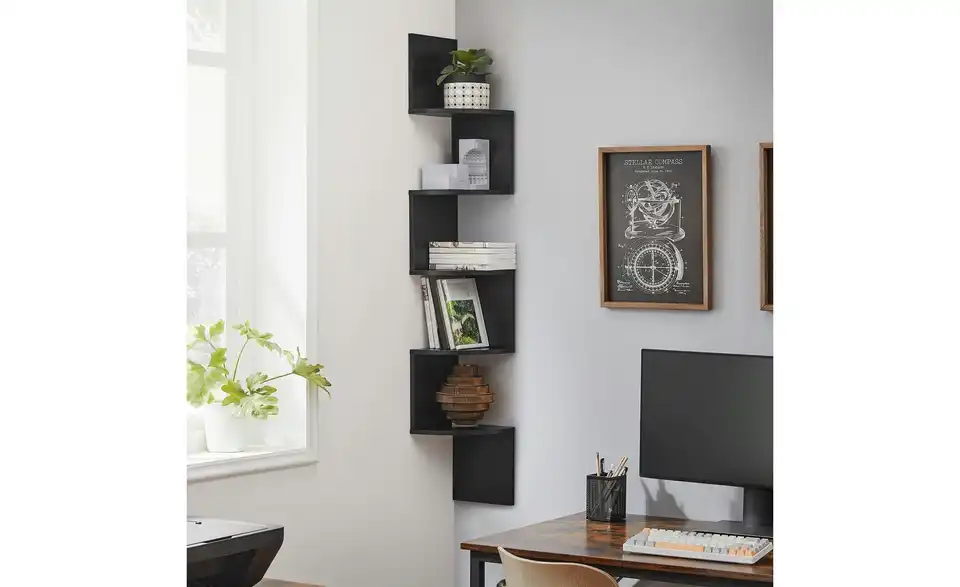 Wandregal, in Wohnsituation