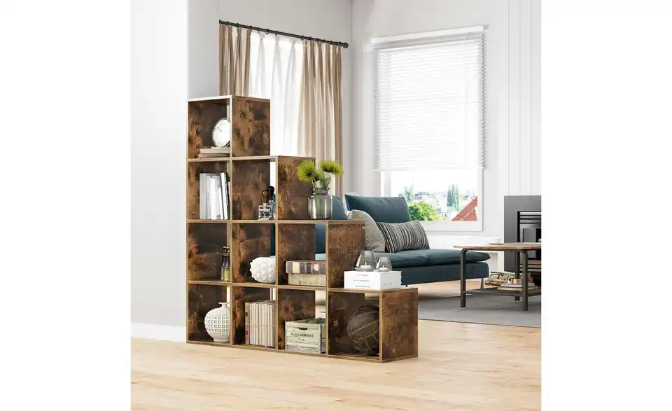 Standregal, in Wohnsituation