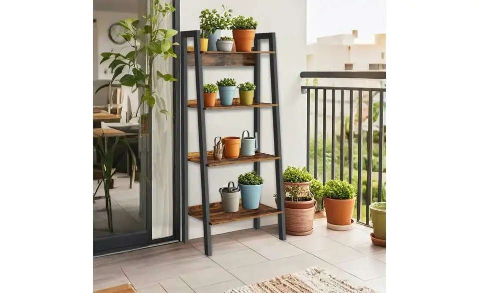 Leiterregal, in Wohnsituation