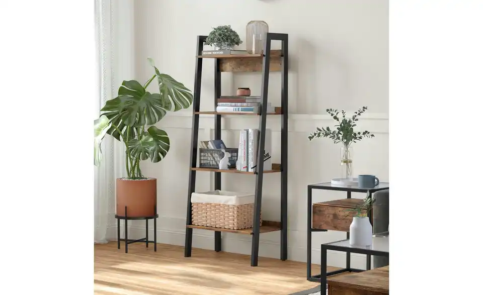 Leiterregal, in Wohnsituation