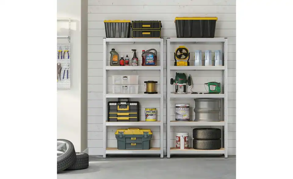 Schwerlastregal, in Wohnsituation