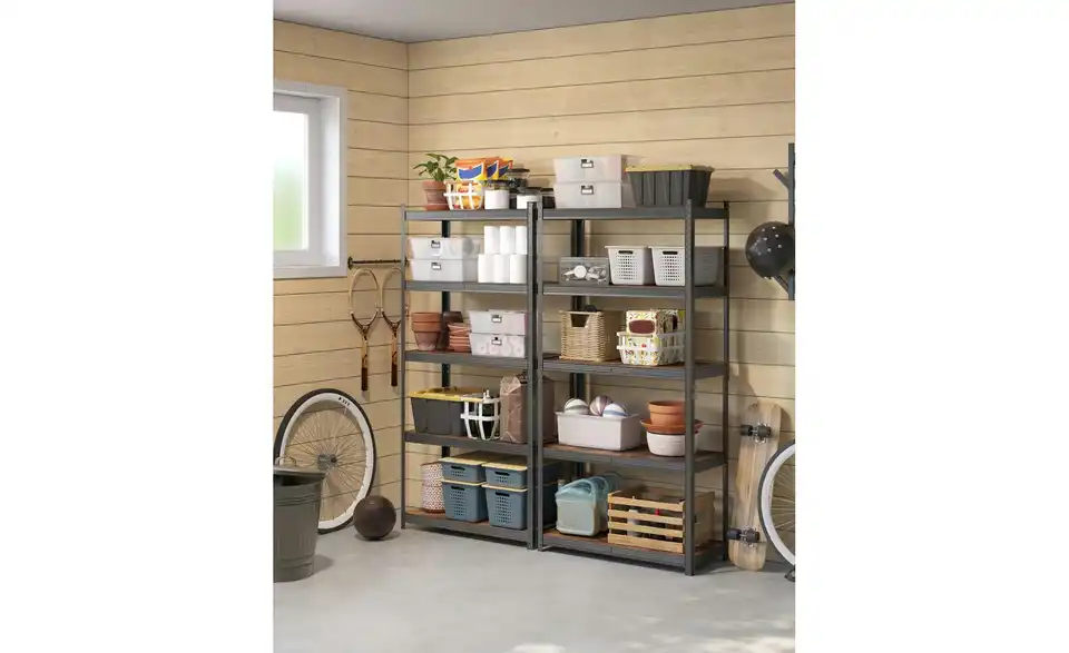 Schwerlastregal, in Wohnsituation