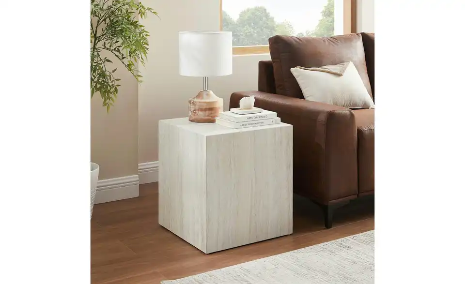 Beistelltisch, in Wohnsituation