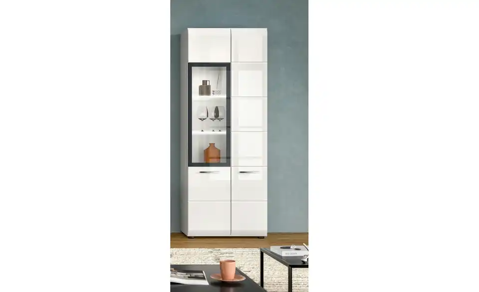 Vitrine, in Wohnsituation