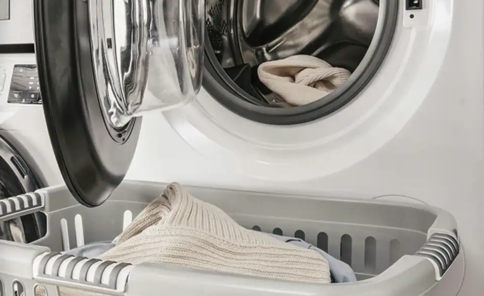 Waschmaschinenschrank, Detailansicht