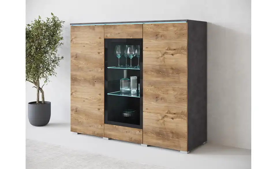 Highboard, in Wohnsituation