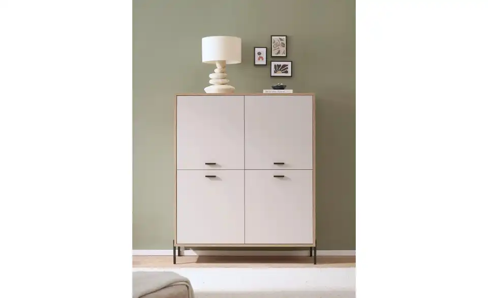 Highboard, in Wohnsituation