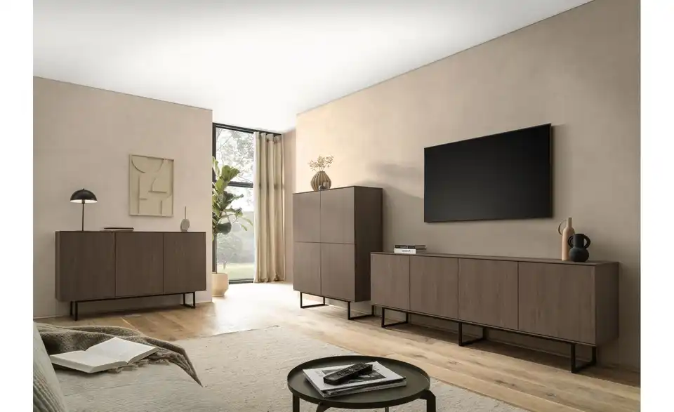 TV-Lowboard, in Wohnsituation