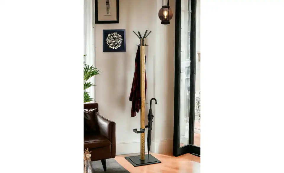 Garderobenständer, in Wohnsituation