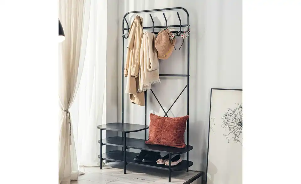 Kompaktgarderobe, in Wohnsituation