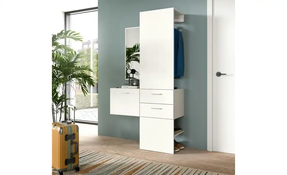 Garderobenkombination, in Wohnsituation