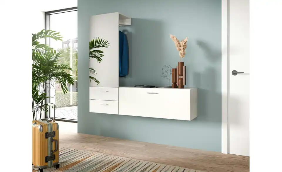 Garderobenkombination, in Wohnsituation