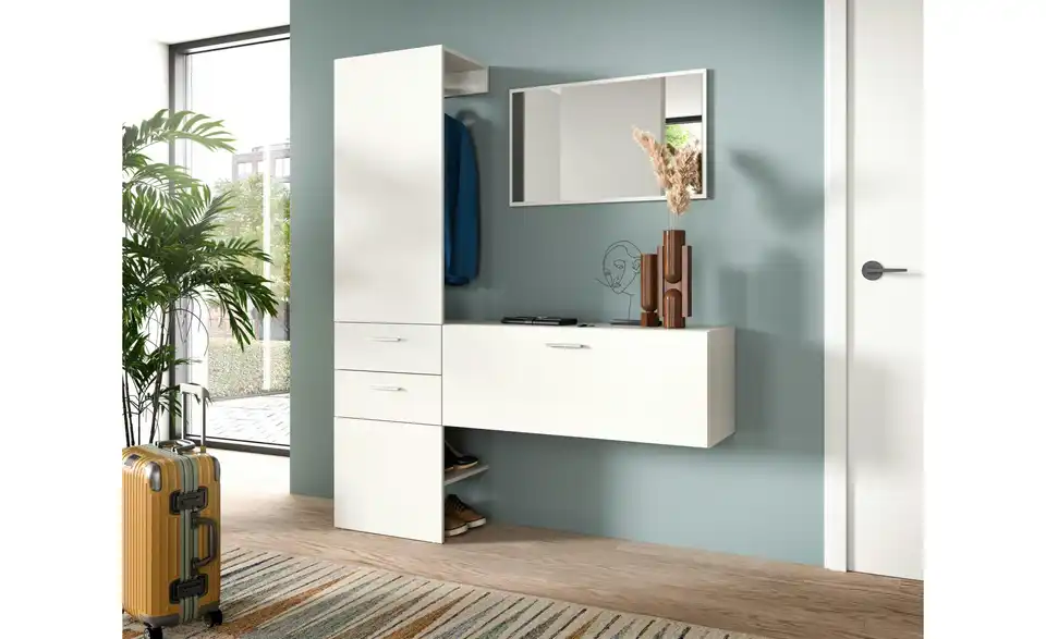 Garderobenkombination, in Wohnsituation