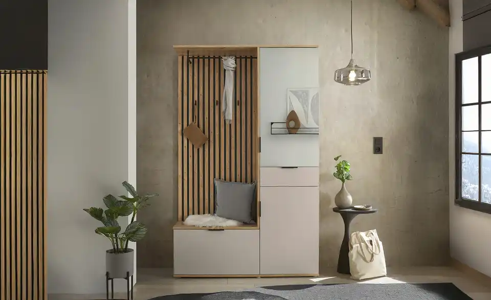 Kompaktgarderobe Rovereto, in Wohnsituation