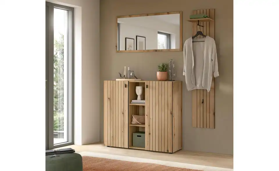 Garderobenkombination, in Wohnsituation