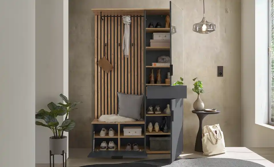 Kompaktgarderobe Rovereto, in Wohnsituation