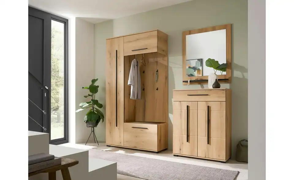 Kompaktgarderobe, in Wohnsituation