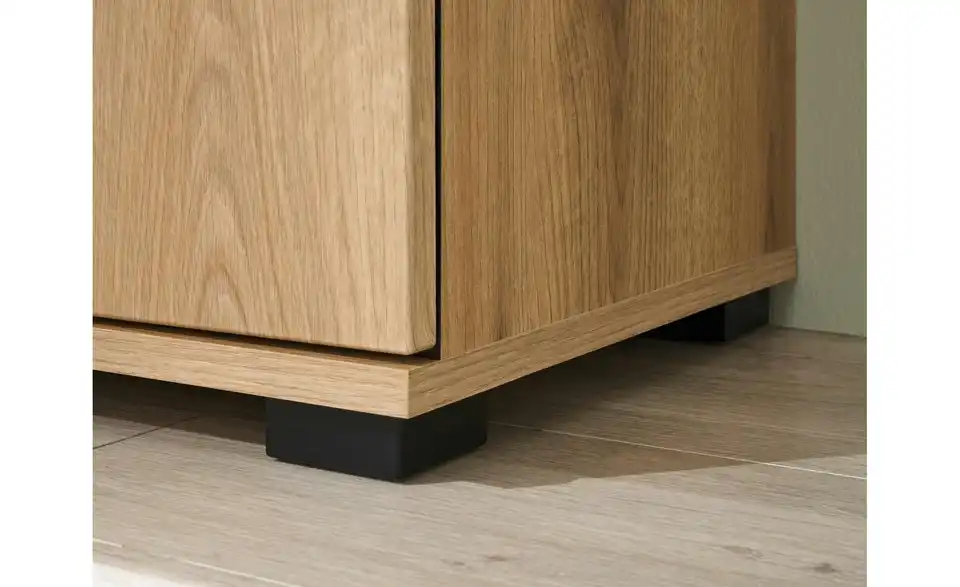 Garderobenschrank mit Spiegel, Detailansicht