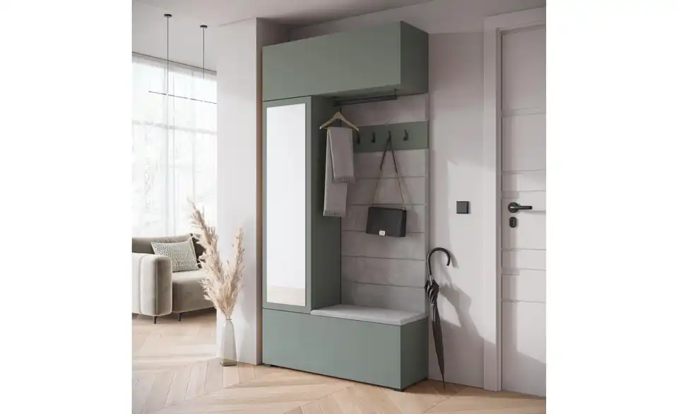 Garderobe, in Wohnsituation