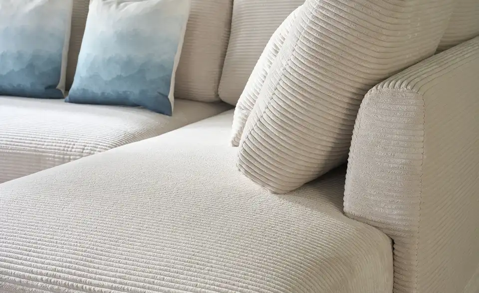 bobb Ecksofa mit Boxspringpolsterung, Detailansicht