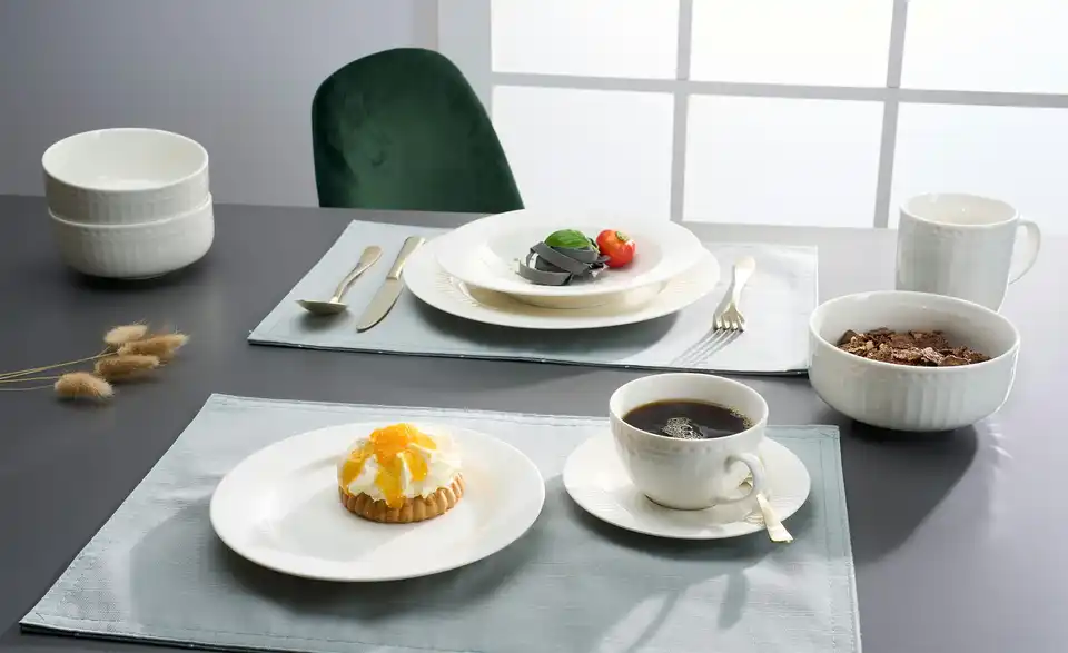 Ritzenhoff & Breker Tafelservice, 12-teilig Sofia, in Wohnsituation