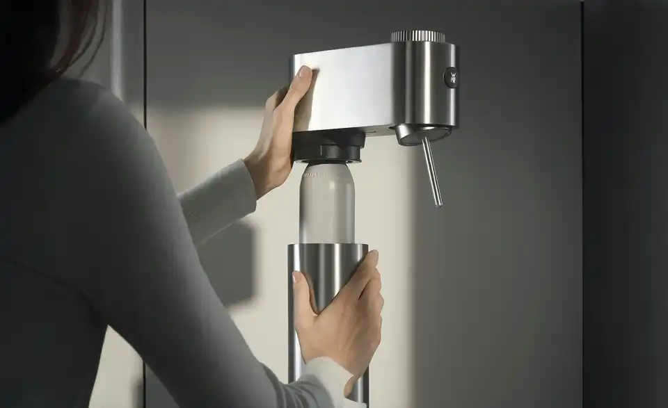 WMF Wassersprudler Element One, in Wohnsituation