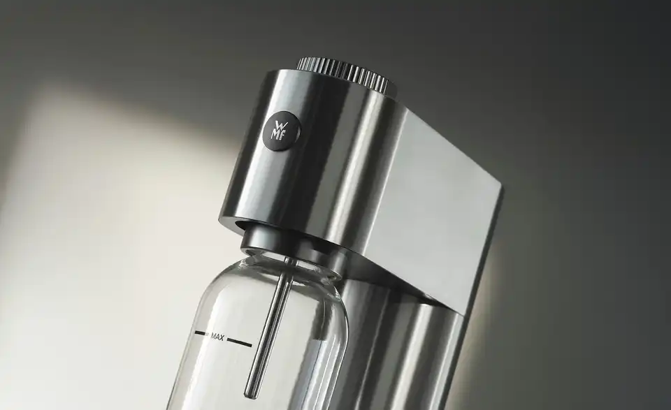 WMF Wassersprudler Element One, in Wohnsituation