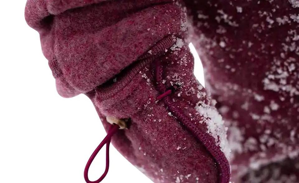 Merino Baby Overall Wollfleece, Detailansicht