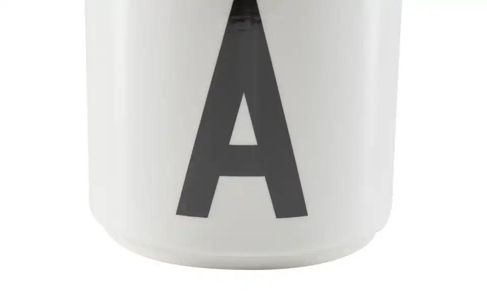 DESIGN LETTERS Buchstabenbecher, Detailansicht