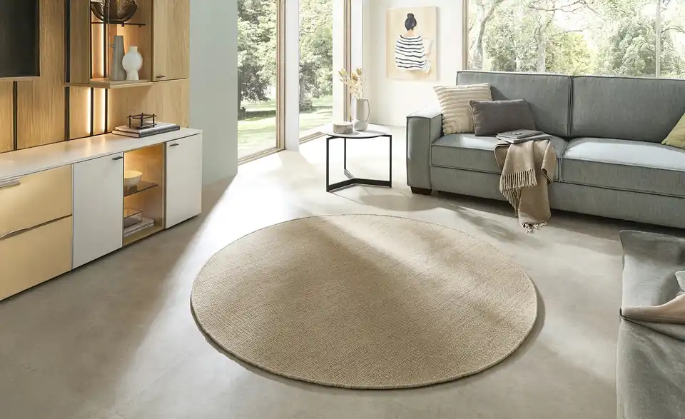 Handweb-Teppich, in Wohnsituation